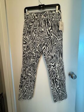 MOTHER **NWT**. Black & White Zebra Print Straight Jeans Size 28